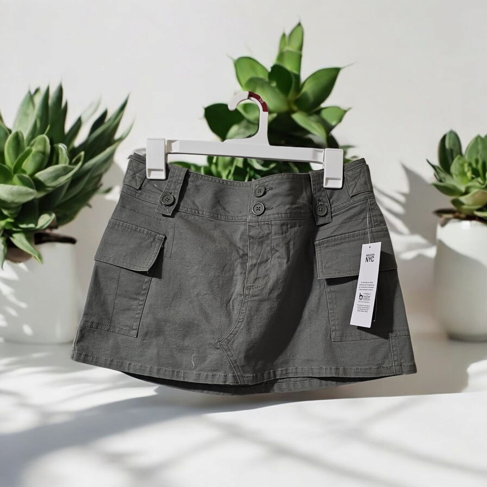 Stylish Gray Mini Skirt